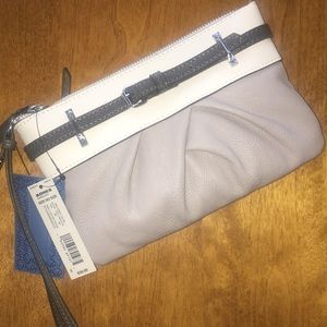 NWT Simply Vera wristlet clutch